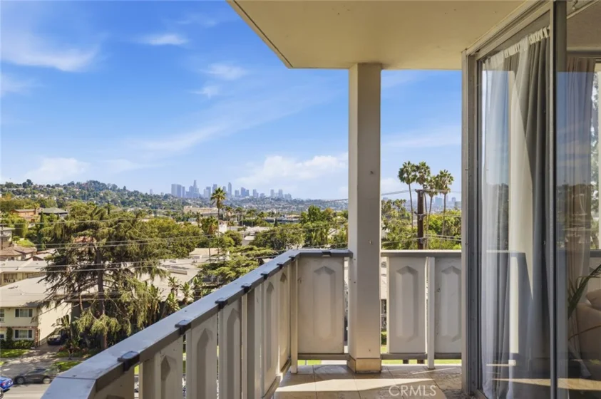 4455 Los Feliz Boulevard #601 photo 32
