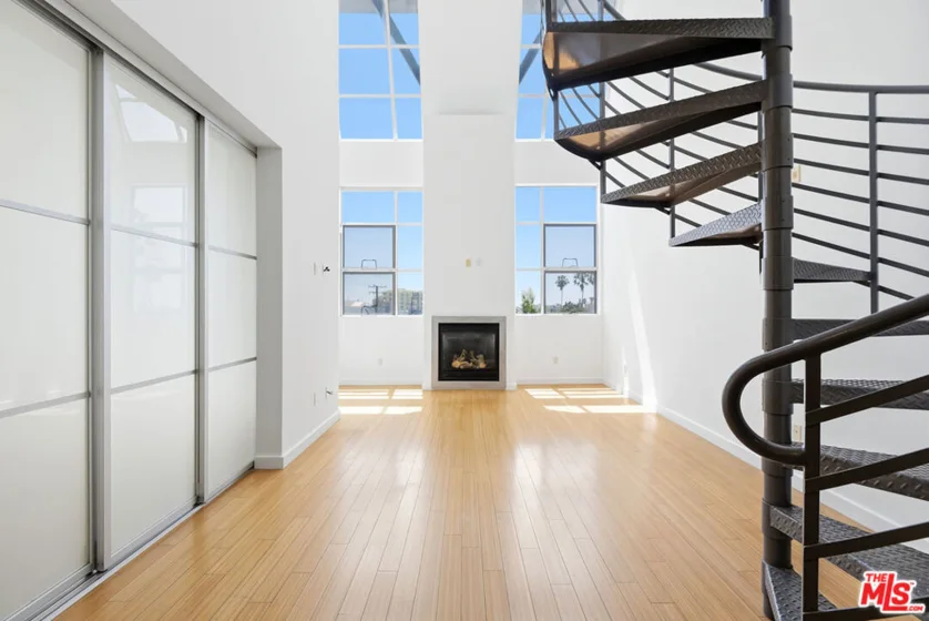1912 Broadway #307 photo 13