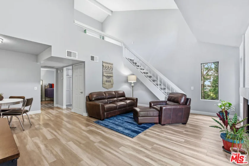 8221 Langdon Avenue #201 photo 1