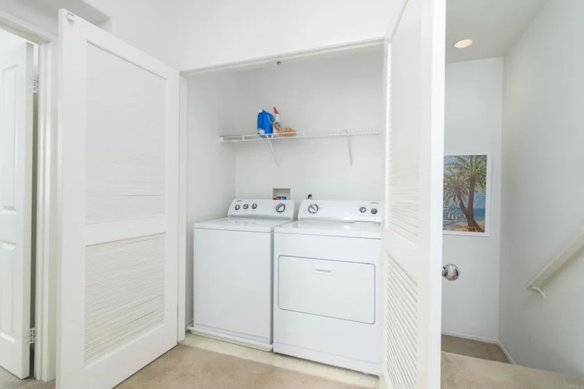 27494 Hazelhurst Street #2 photo 29