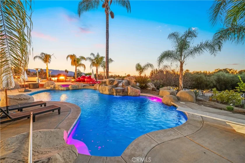 38901 Avenida Arriba photo