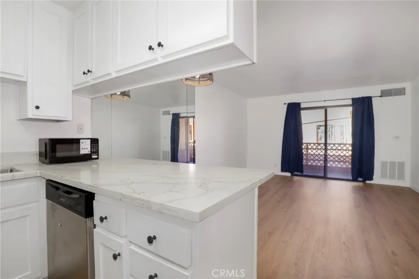 6815 Remmet #311 photo 6