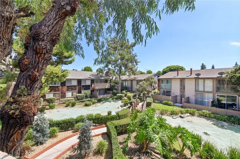1044 Cabrillo Park Drive #G photo 1