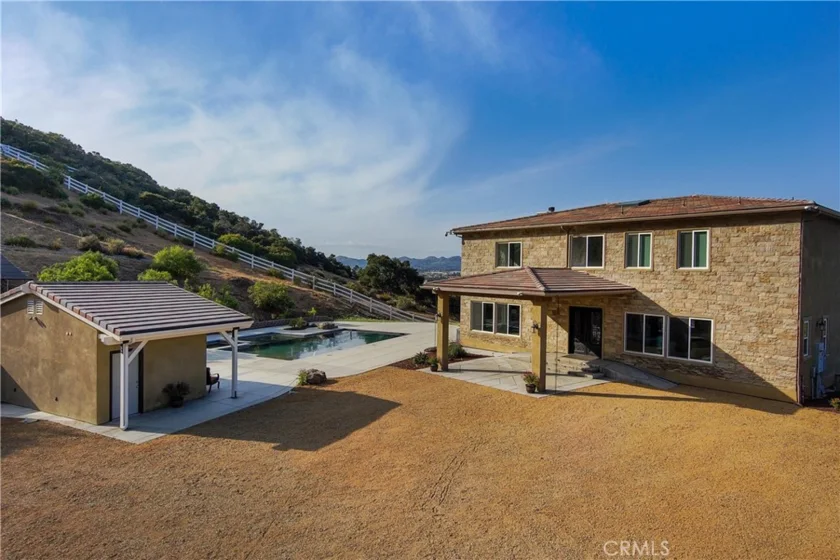 26045 Lucille Circle photo 64