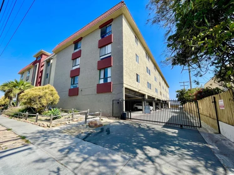 3535 Monroe Avenue #14 photo 1