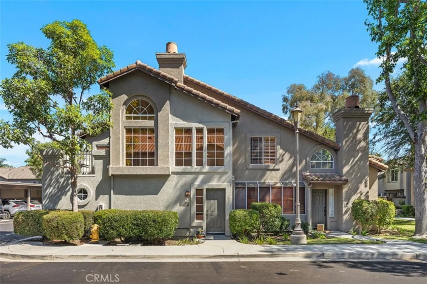 51 Camomile Place photo 1