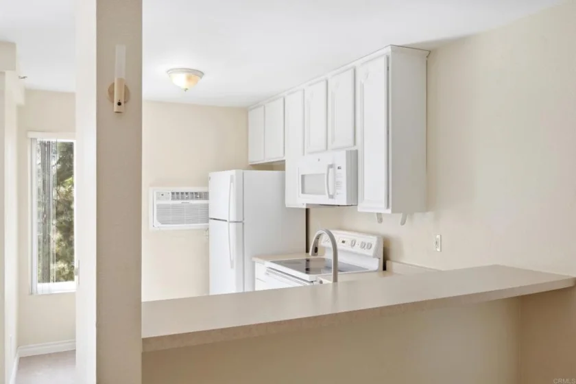 7500 Parkway Drive #207 photo 13