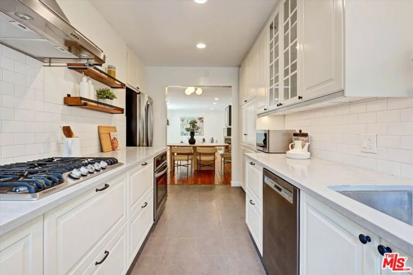 1346 N Crescent Heights Boulevard #1 photo 7