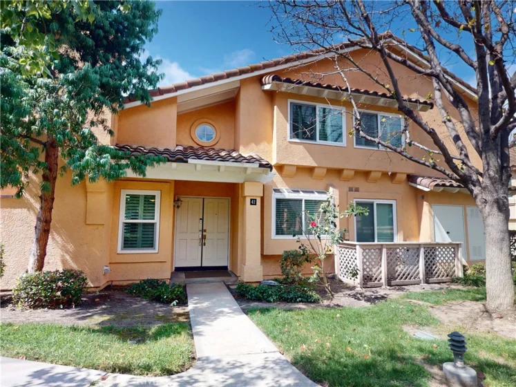 42 Partridge Lane photo 1