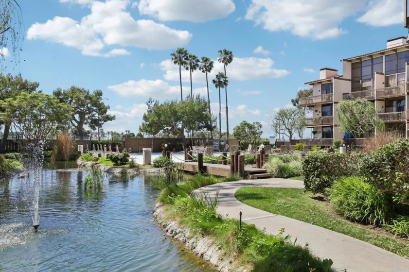 7126 Marina Pacifica Drive photo 28