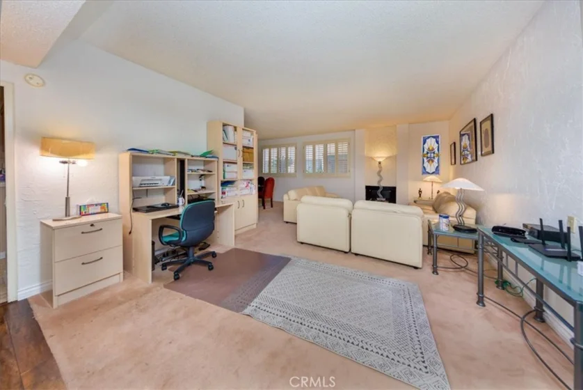 5310 Zelzah Unit 114 photo 4