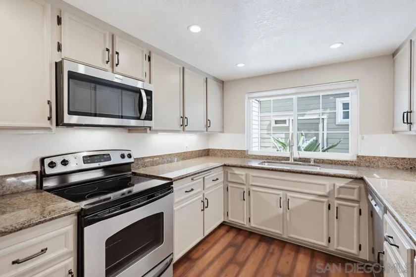 4204 3rd Avenue #11 photo 6