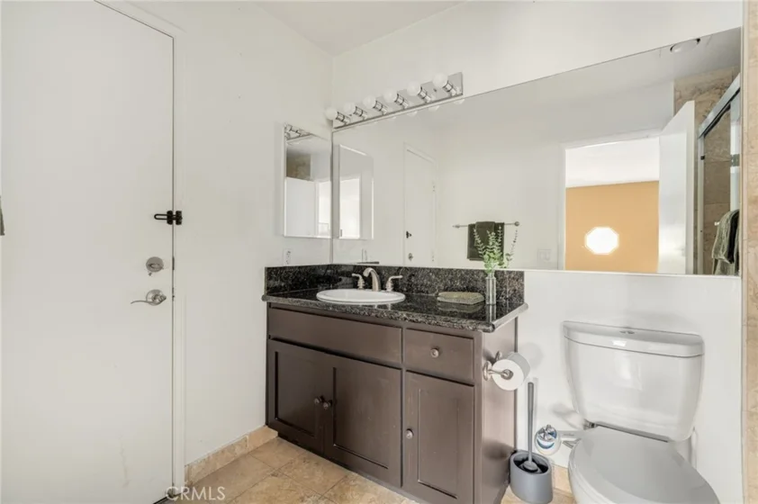698 S Berendo #206 photo 11