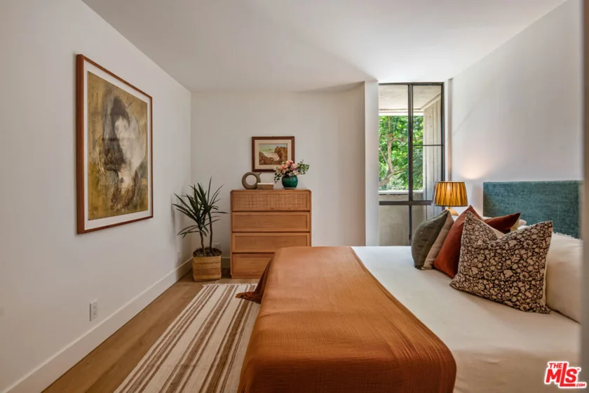 11645 Montana Avenue #101 photo 13