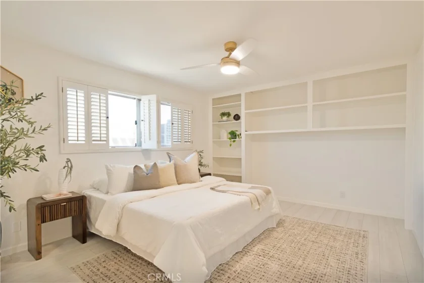 5400 Lindley Avenue #322 photo 15