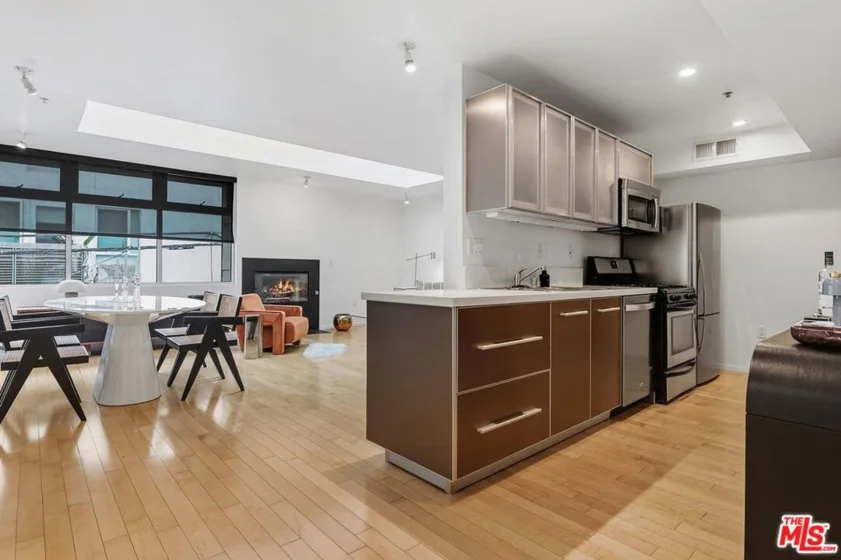 5806 Waring Avenue #14 photo 13