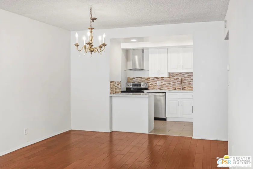 1401 Valley View Road #321 photo 7