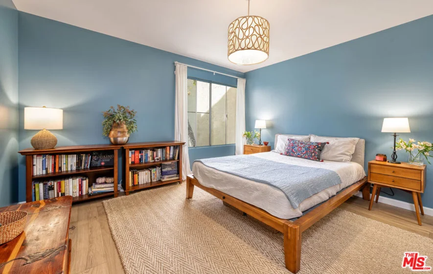 8207 Summertime Lane photo 4