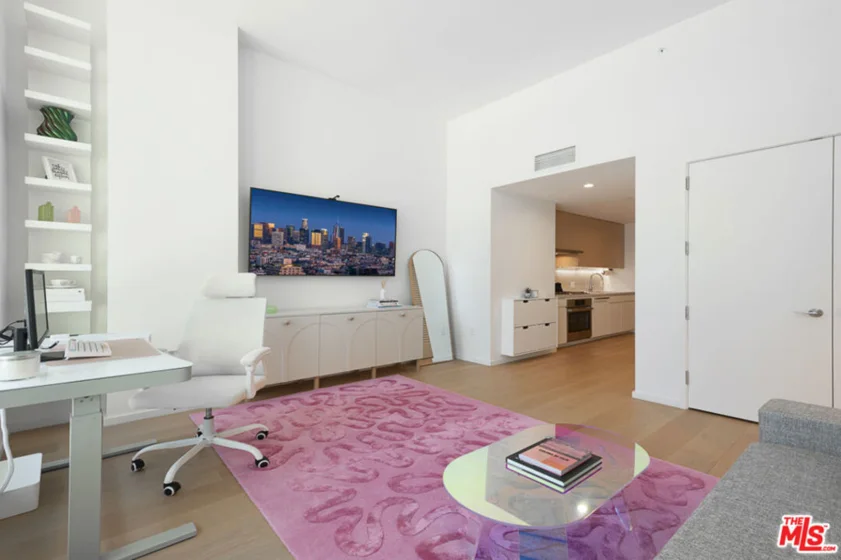 877 Francisco Street #919 photo 13