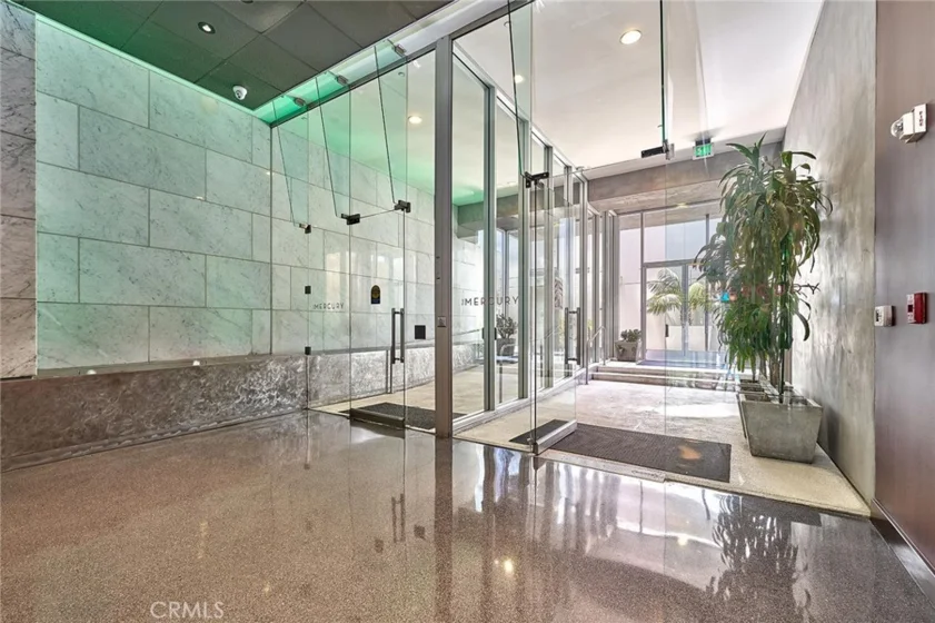 3810 Wilshire #1904 photo 4