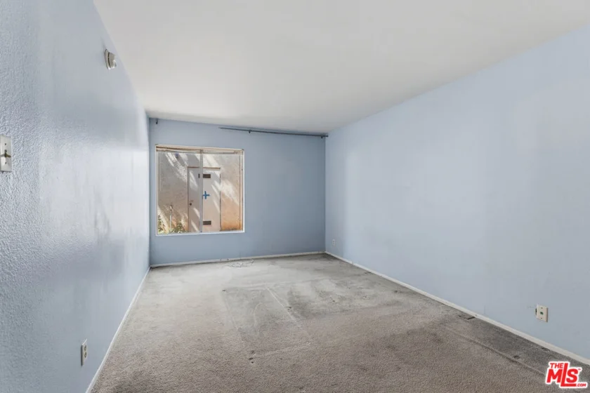 5700 Etiwanda Avenue #136 photo 7