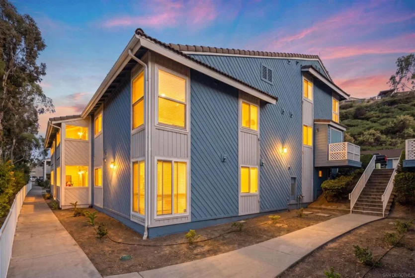 560 Telegraph Canyon #A photo 7