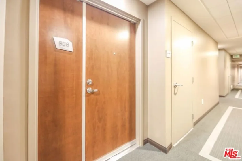 3785 Wilshire Boulevard #908 photo 22