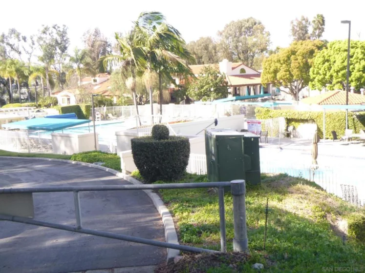 16120 Avenida Venusto #20 photo 9