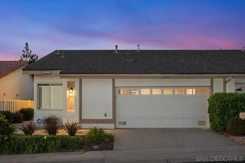 4224 Moonlight Lane photo 1
