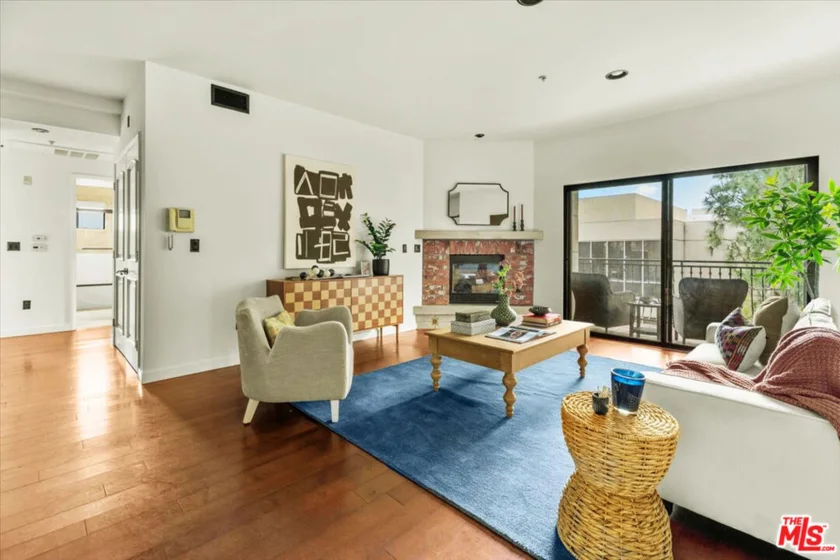 417 S Westmoreland Avenue #404 photo 4