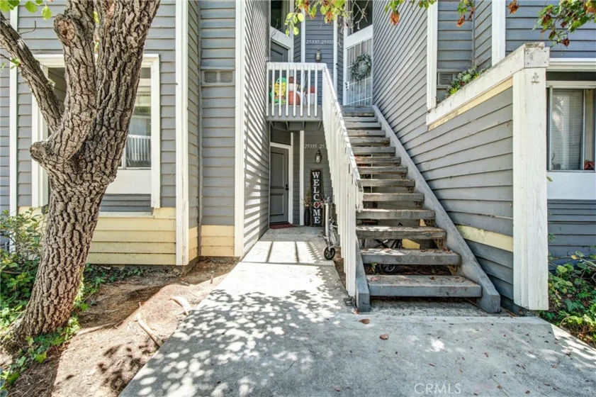 25335 Pine Creek photo 2