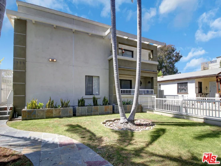 1520 Princeton Street #4 photo 1