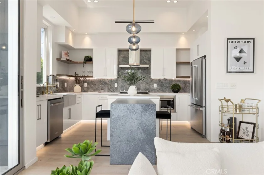 2311 Cove photo 44