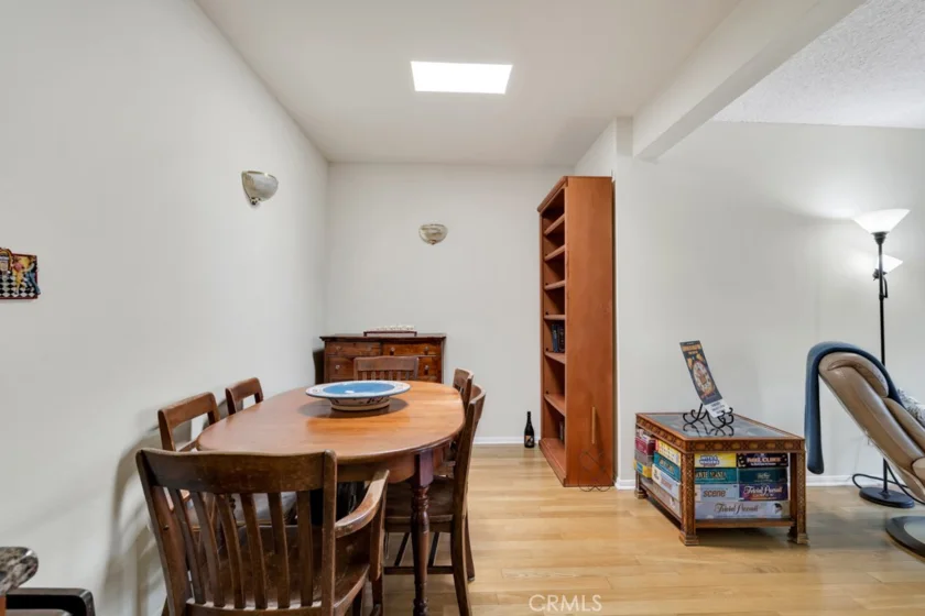 1620 N San Fernando #52 photo 13
