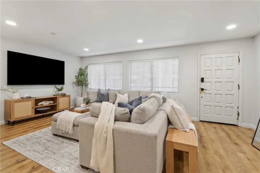 17200 Newhope #204 photo 11