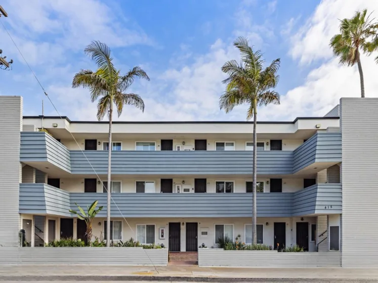 415 Gravilla Street #11 photo 1