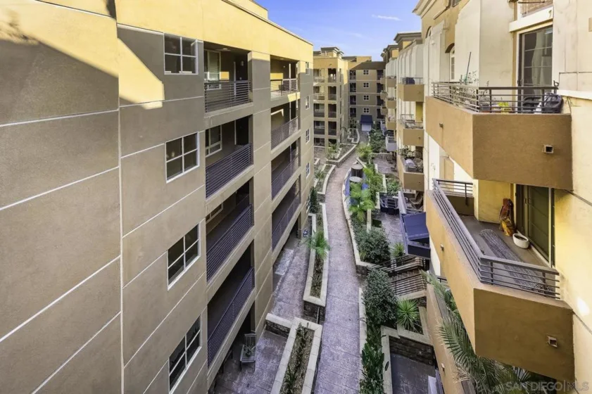 1480 Broadway #2607 photo 34