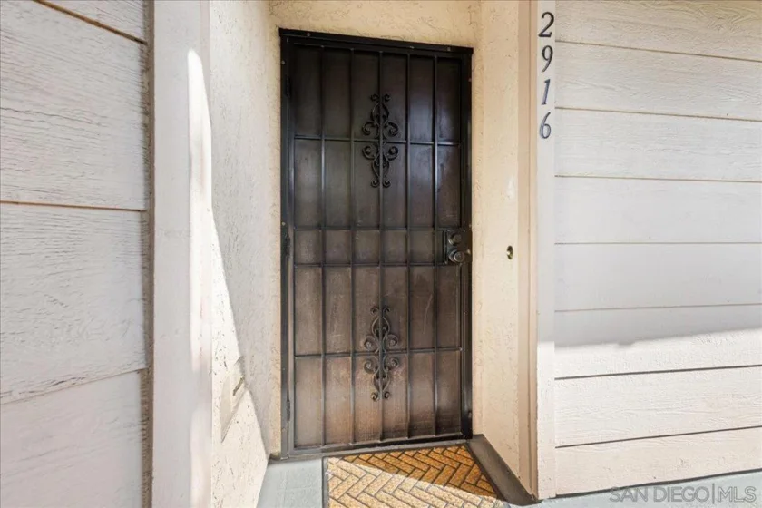 2916 Elm Tree Court photo 24