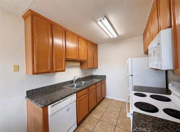 455 Ballantyne #13 photo 7