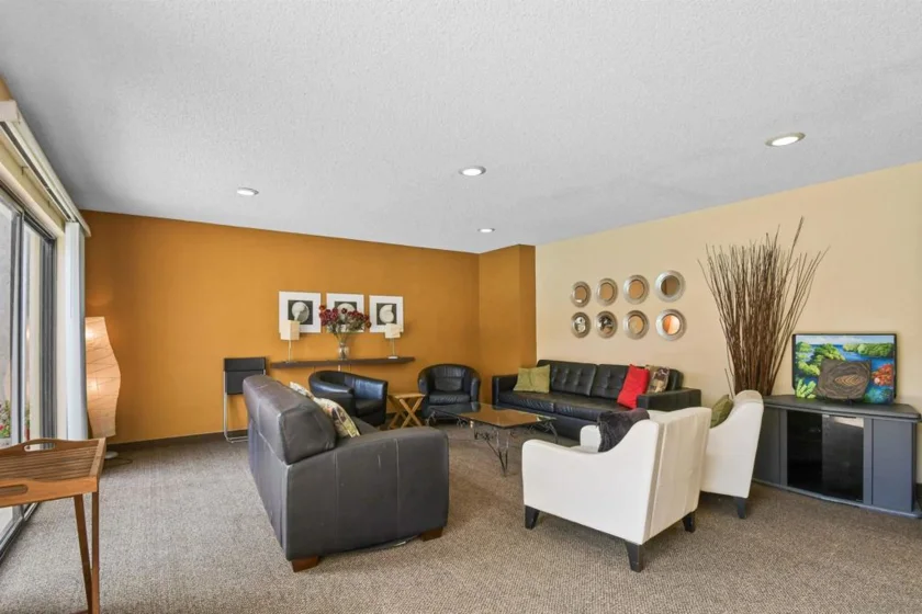 3940 Dove Street #101 photo 24