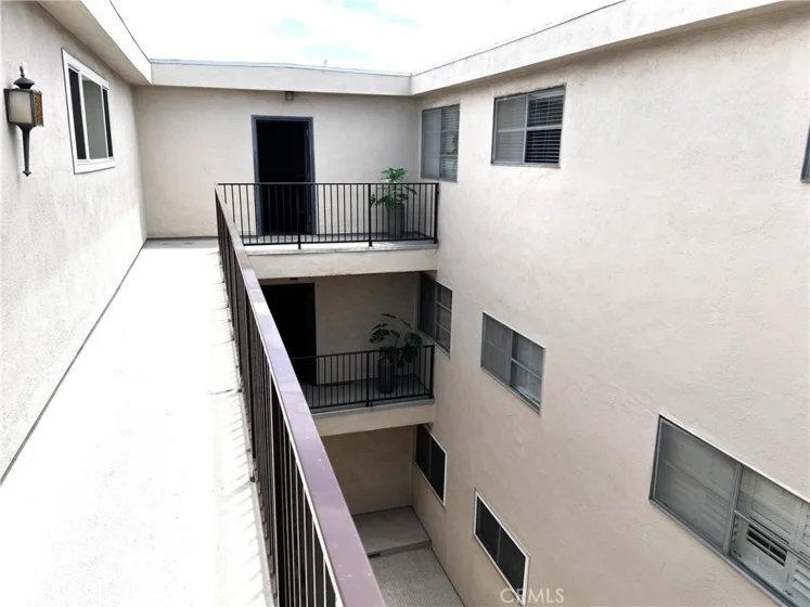 11820 Mayfield #317 photo 17