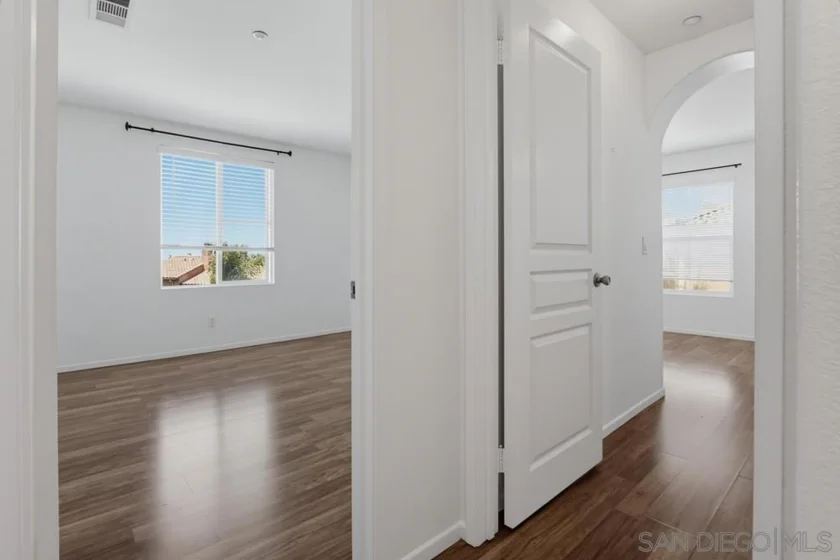 550 Almond Road photo 20