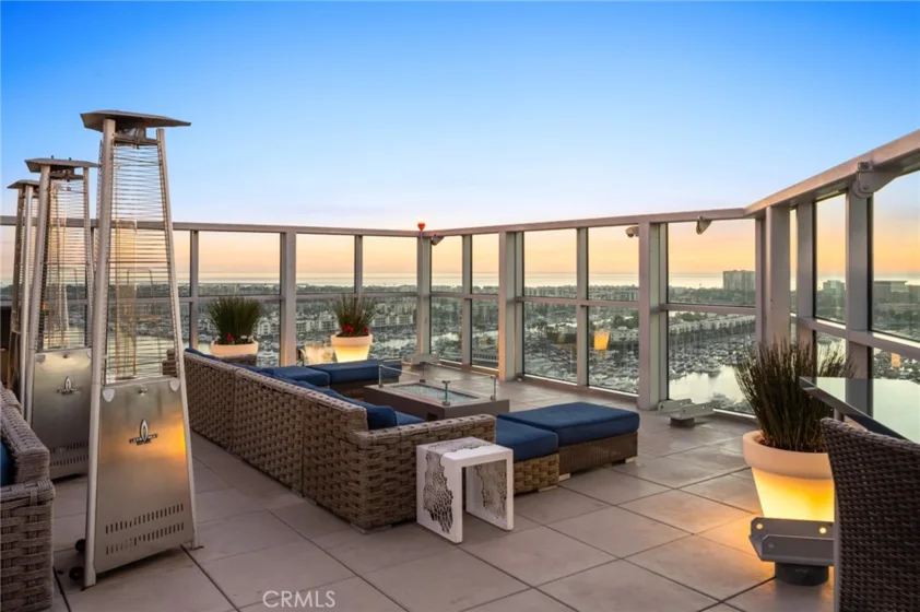 13700 Marina Pointe #611 photo 46