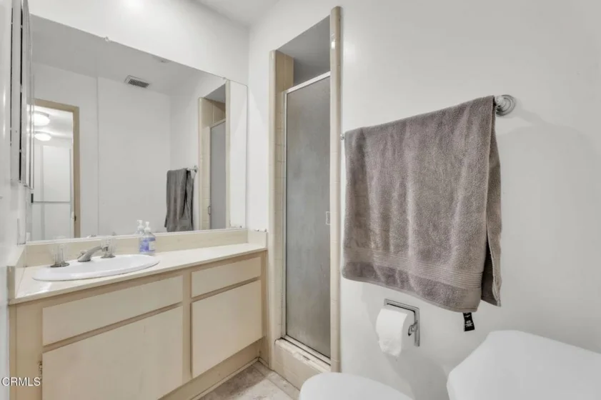 640 S Lake #204 photo 19