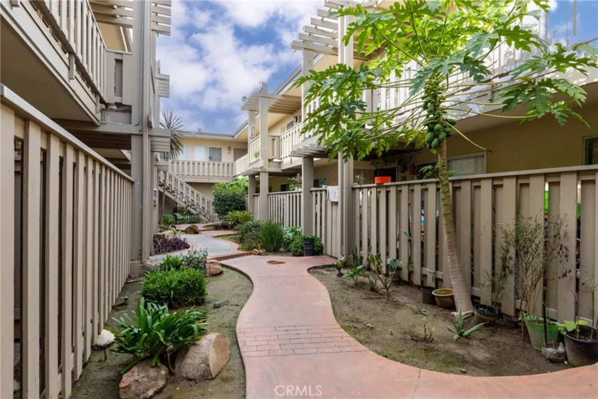 3345 Santa Fe Avenue #100 photo 1