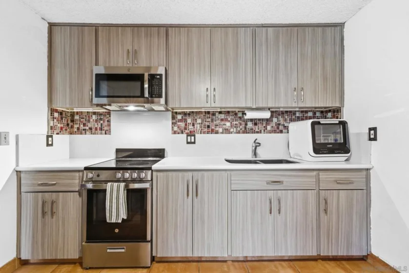 3050 Rue Dorleans #401 photo 24