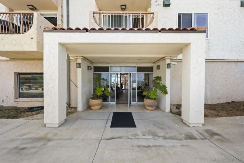 4878 Pescadero #101 photo 18