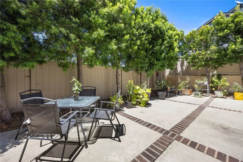 3423 E White Chapel Court #E photo 24