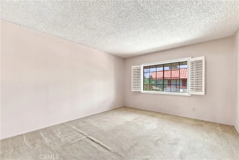 2450 E Del Mar Boulevard #17 photo 11