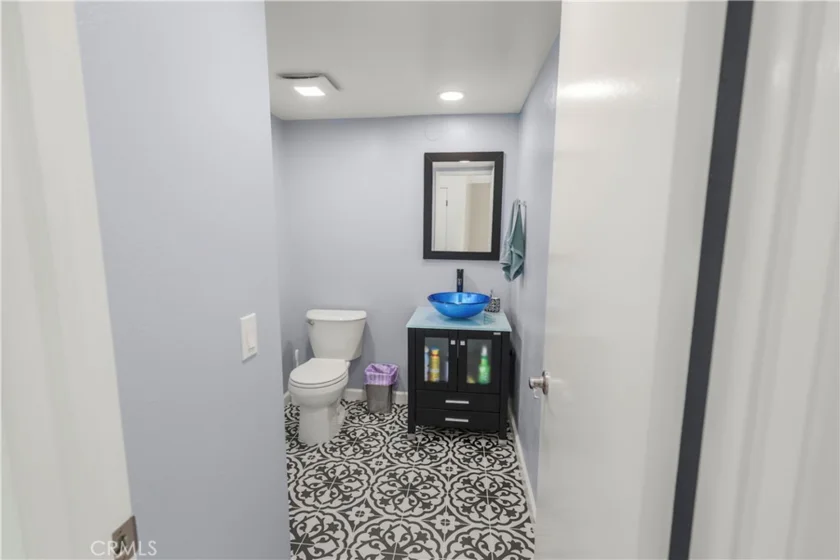1401 W Cerritos #64 photo 6
